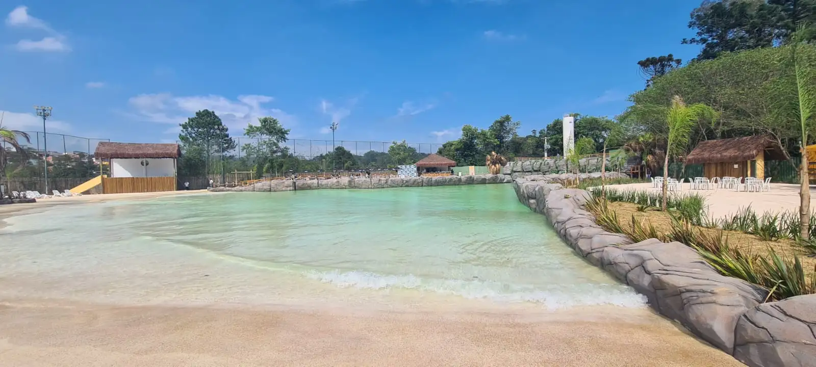 Thermas da Mata inaugura oficialmente a maior piscina de ondas da região metropolitana de São Paulo