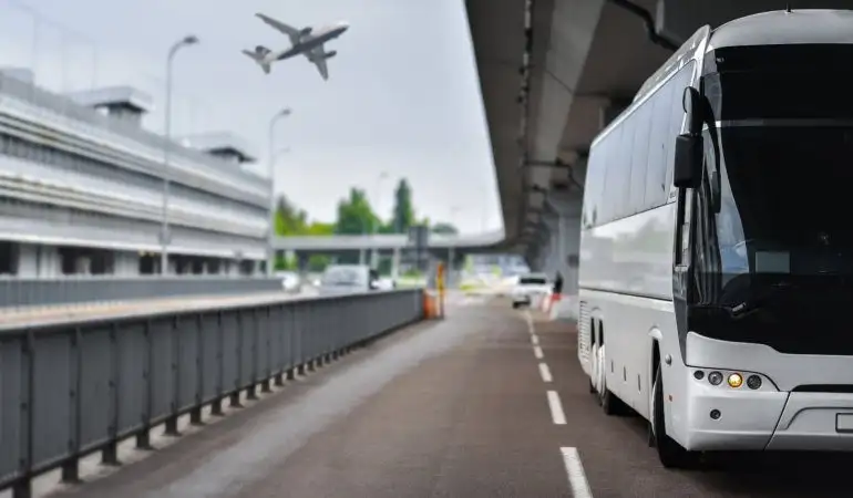 Saiba o que é translado entre aeroportos e como eles funcionam